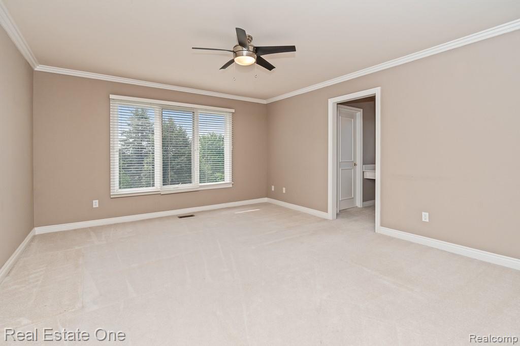 5575 Murfield Drive Rochester, MI 48306 - Photo 28 of 53 Second en-suite