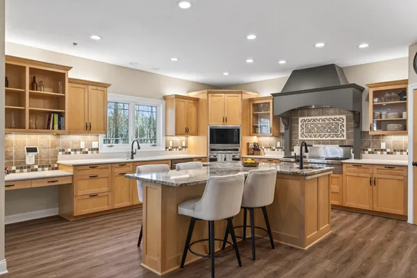 $1,049,900 | 1865 155th Street Northwest, Monticello, MN 55362