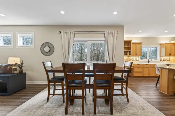 $1,049,900 | 1865 155th Street Northwest, Monticello, MN 55362