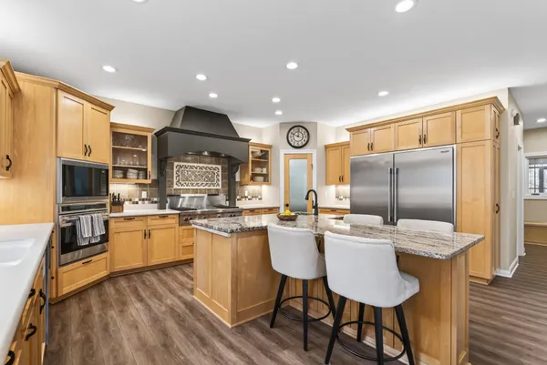 $1,049,900 | 1865 155th Street Northwest, Monticello, MN 55362