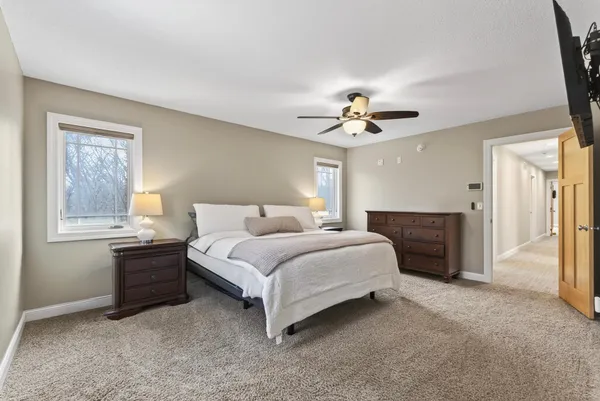 $1,049,900 | 1865 155th Street Northwest, Monticello, MN 55362