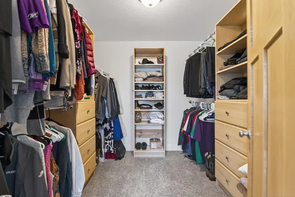 $1,049,900 | 1865 155th Street Northwest, Monticello, MN 55362