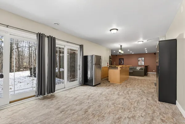 $995,000 | 1865 155th Street Northwest, Monticello, MN 55362
