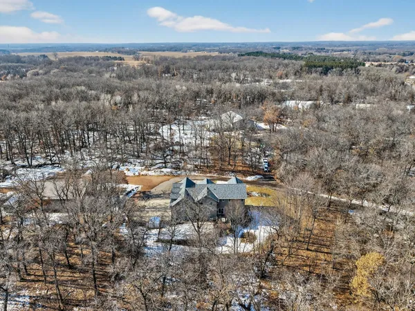 $1,049,900 | 1865 155th Street Northwest, Monticello, MN 55362
