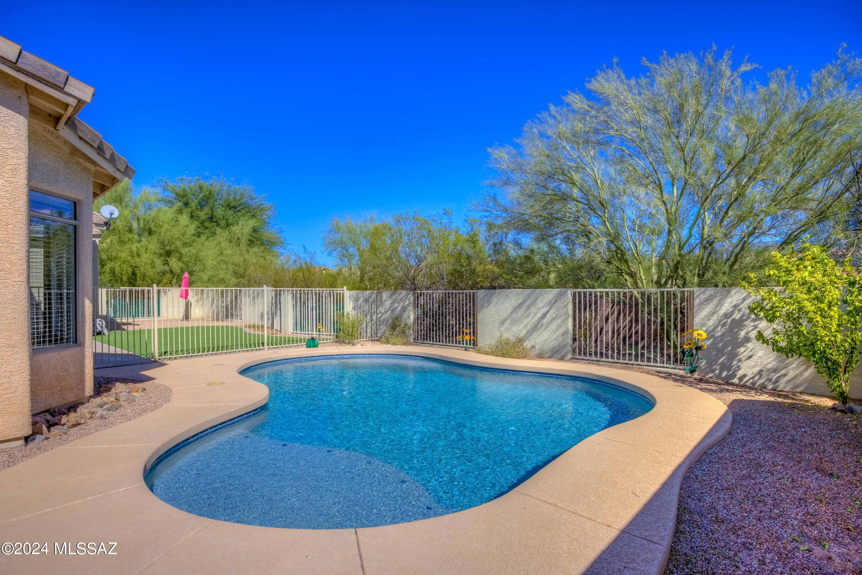 1588 West Copper Ridge Drive Tucson, AZ 85737 - Photo 35 of 36