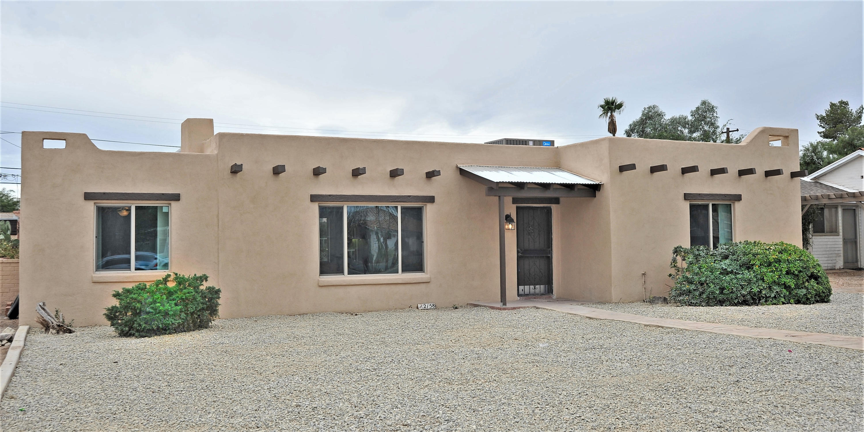 2158 East Grant Road Tucson, AZ 85719 - Photo 2 of 31