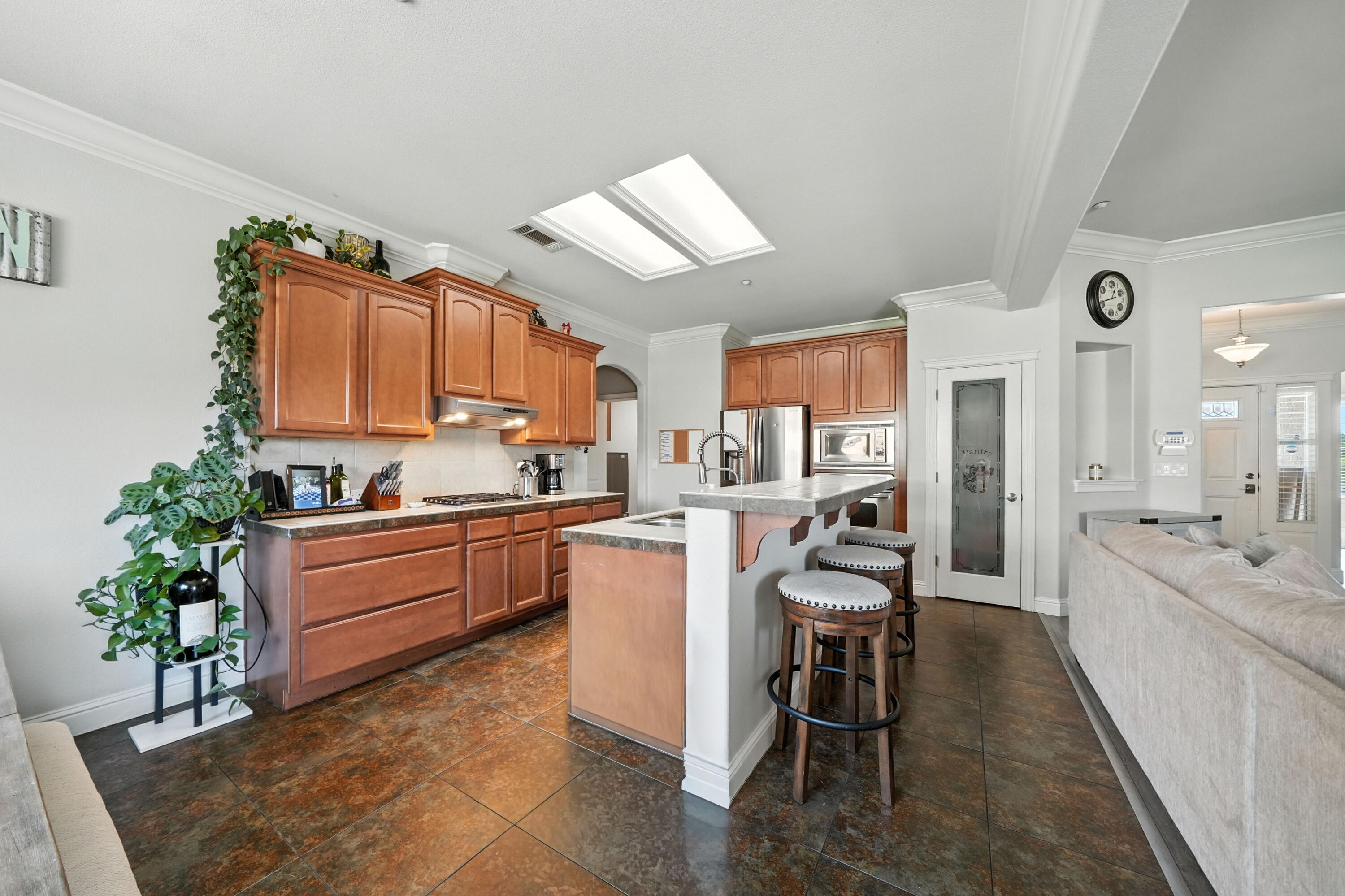 1926 Tarmac Road Redding, CA 96003 - Photo 17 of 39 IMG-20