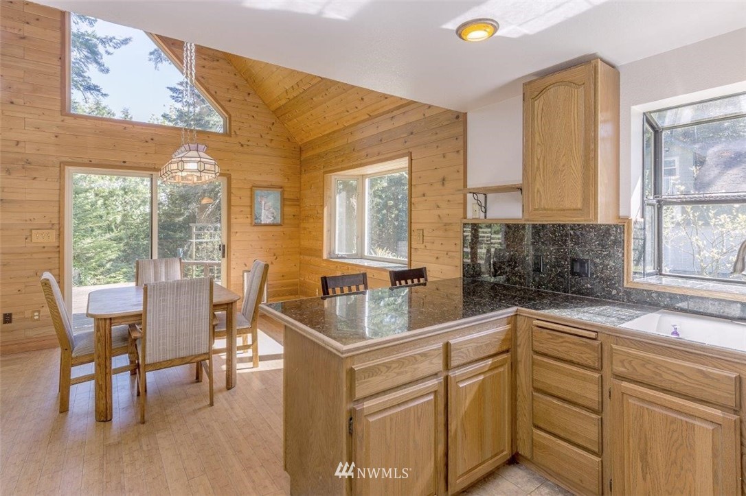 6050 Oak Bay Road Port Ludlow, WA 98365 - Photo 11 of 25 Gallery Image 11