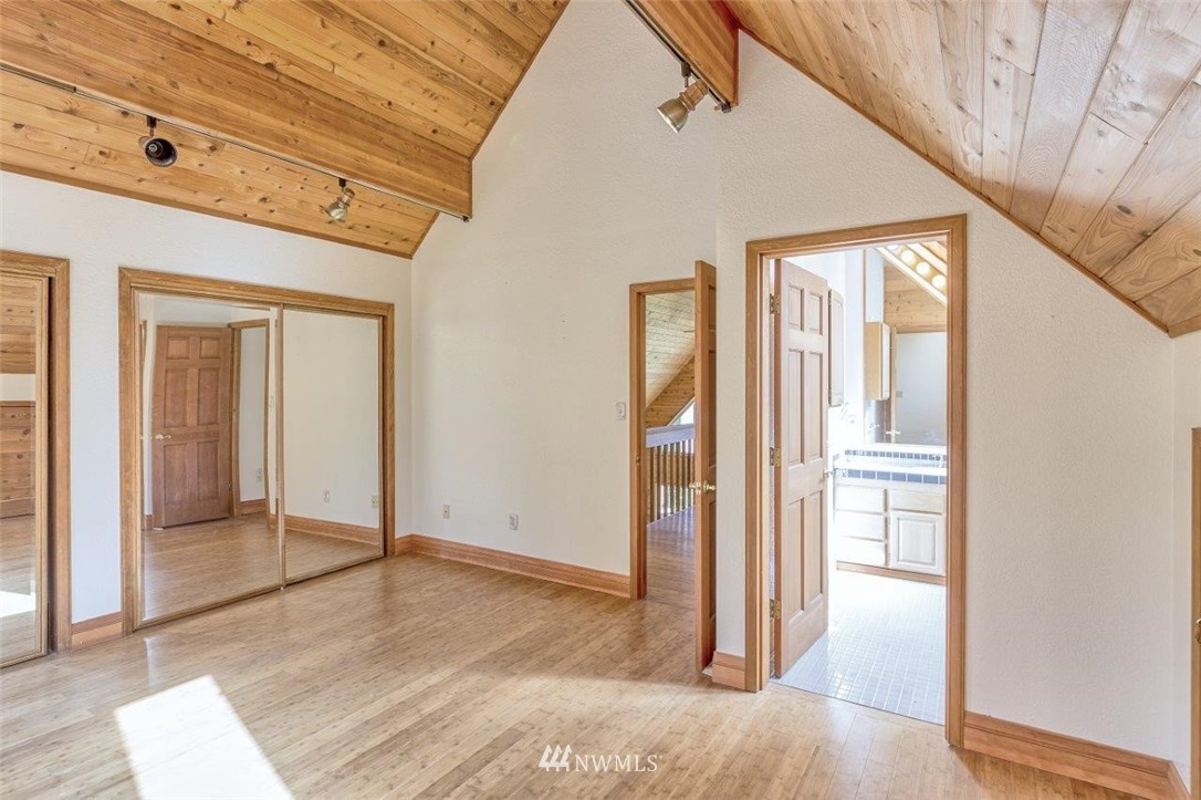 6050 Oak Bay Road Port Ludlow, WA 98365 - Photo 15 of 25 Gallery Image 15