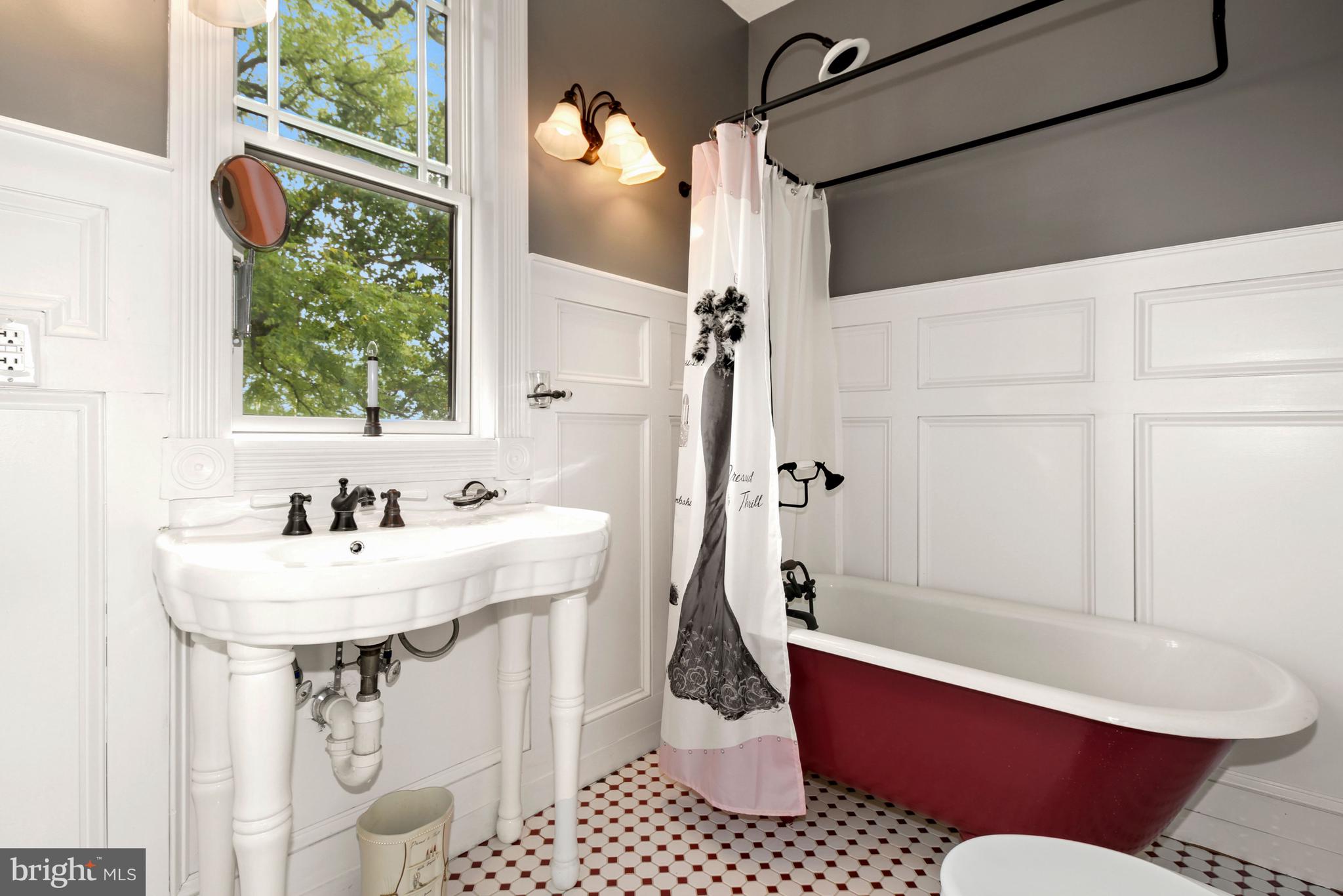 5109 South Rolling Road Halethorpe, MD 21227 - Photo 15 of 60 Bathroom #3