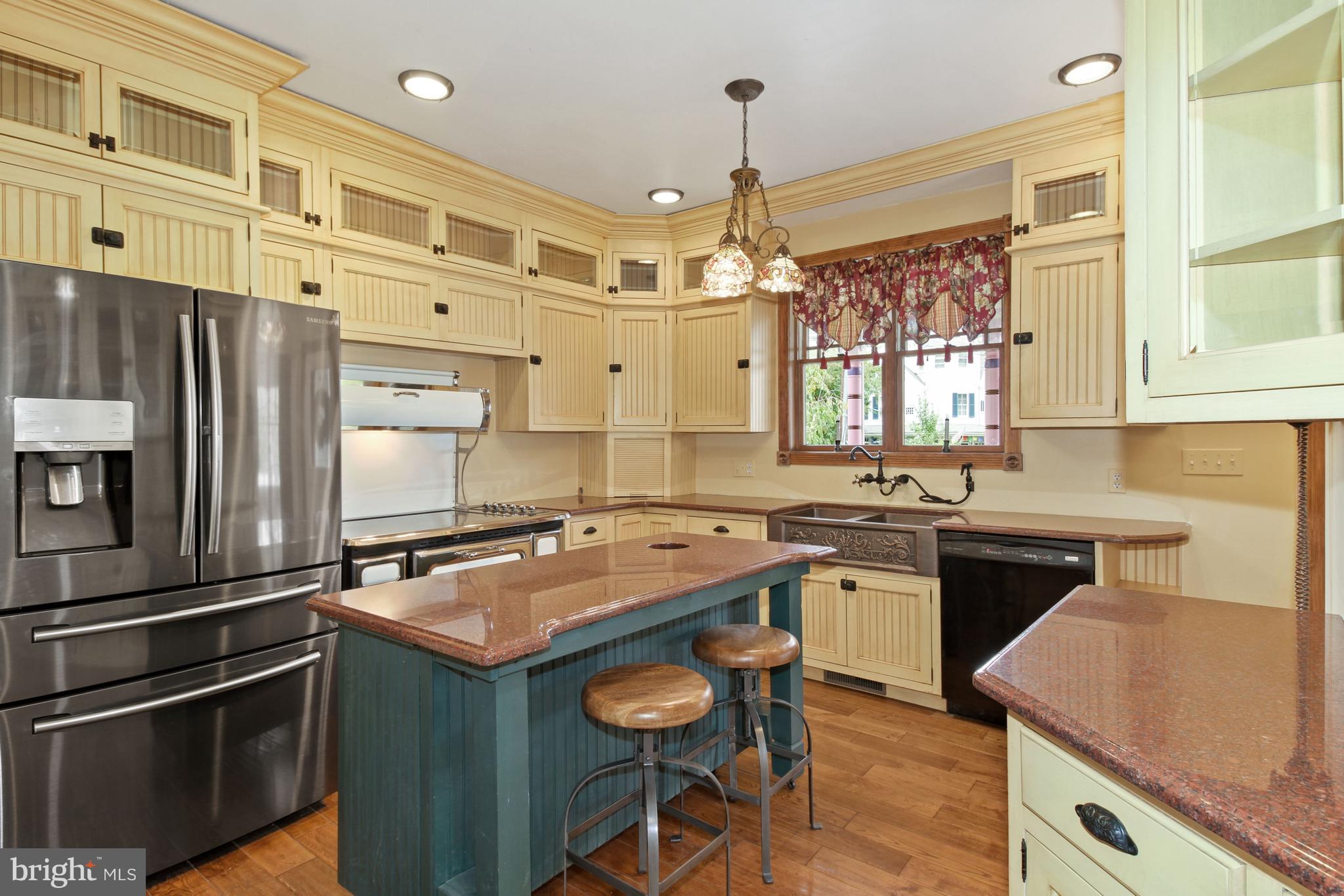 5109 South Rolling Road Halethorpe, MD 21227 - Photo 36 of 60 Kitchen
