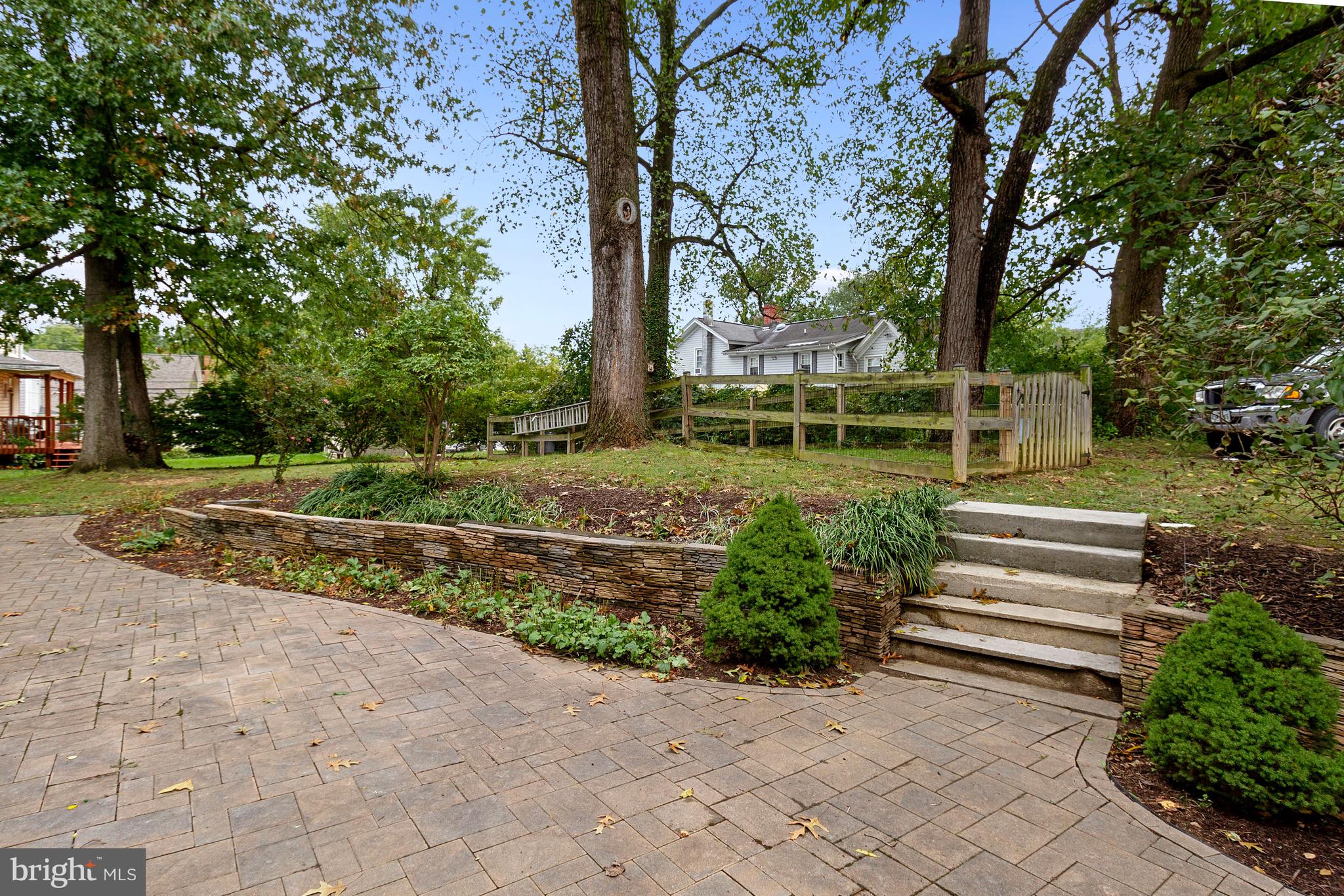 5109 South Rolling Road Halethorpe, MD 21227 - Photo 45 of 60 Rear Patio