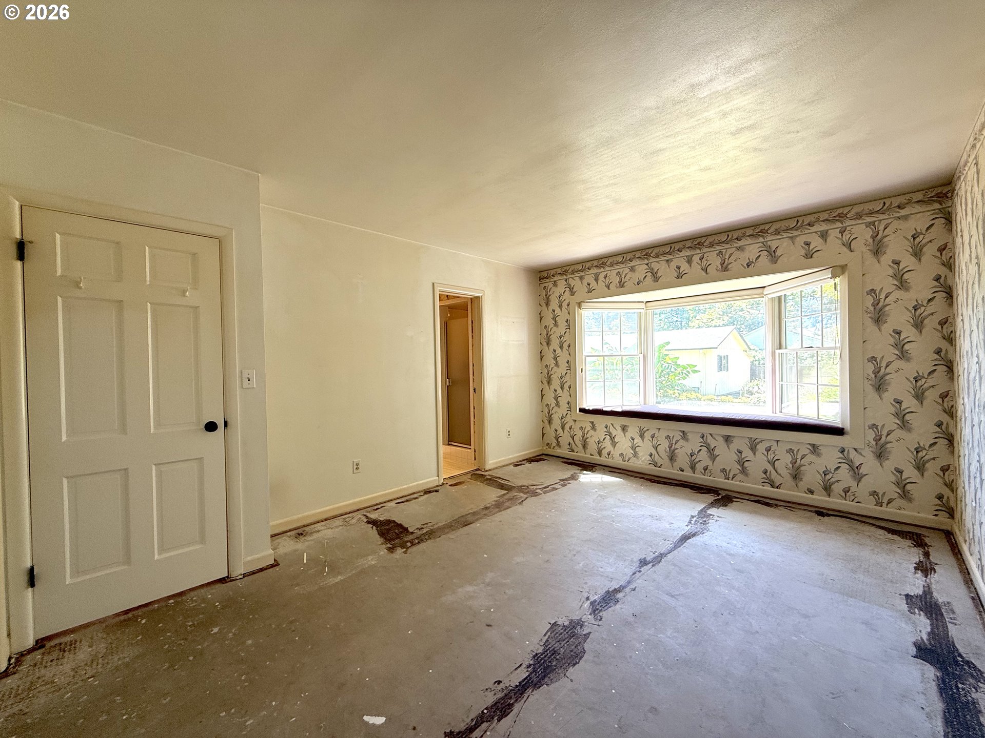 2172 Roland Way Eugene, OR 97401 - Photo 18 of 42 Bedroom