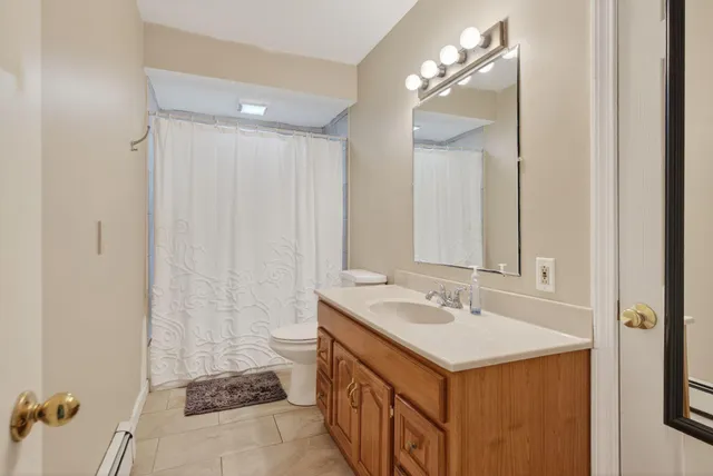 $249,000 | 38 Mary Carroll Street, Auburn, ME 04210