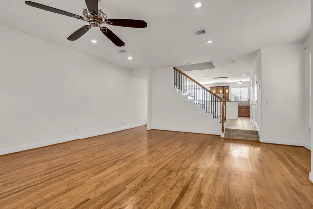 $425,000 | 1803 Stacy Crest, Houston, TX 77008