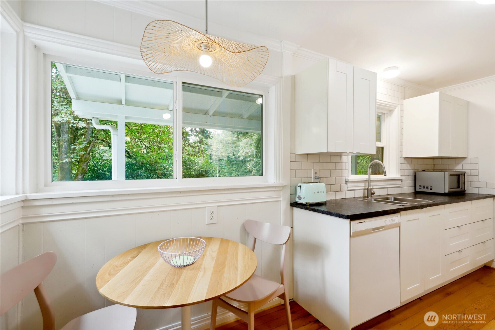 9310 Miller Road Northeast Bainbridge Island, WA 98110 - Photo 13 of 40