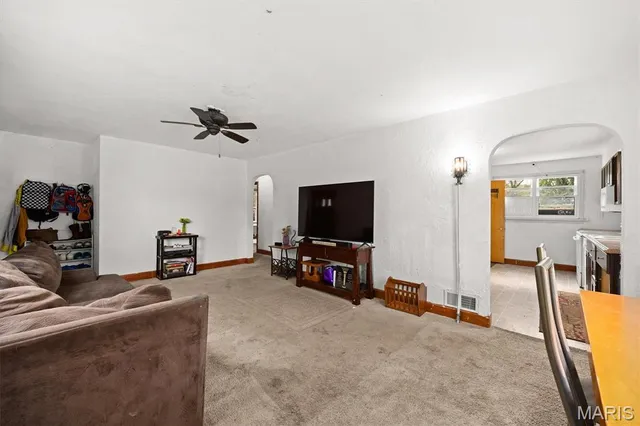 $119,900 | 312 East Ofallon Drive, Caseyville, IL 62232