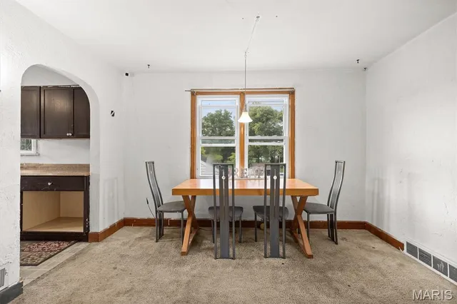 $119,900 | 312 East Ofallon Drive, Caseyville, IL 62232