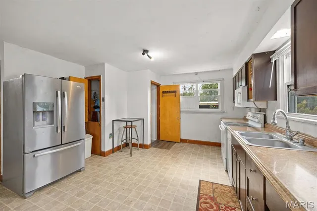 $119,900 | 312 East Ofallon Drive, Caseyville, IL 62232