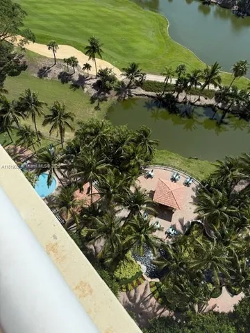 $3,325 | 19501 West Country Club Drive, Unit 1815, Aventura, FL 33180