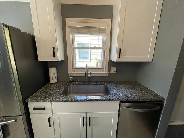 $369,900 | 4142 Buckingham Avenue, Berkley, MI 48072