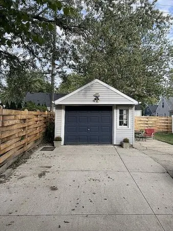 $369,900 | 4142 Buckingham Avenue, Berkley, MI 48072