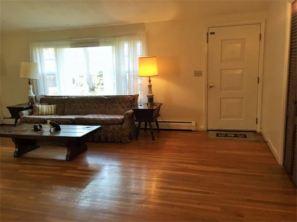 372 Linebrook Road Ipswich, MA 01938 - Photo 7 of 18