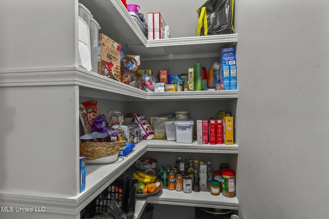 $320,000 | 1935 East Ridge Circle, Madison, MS 39110