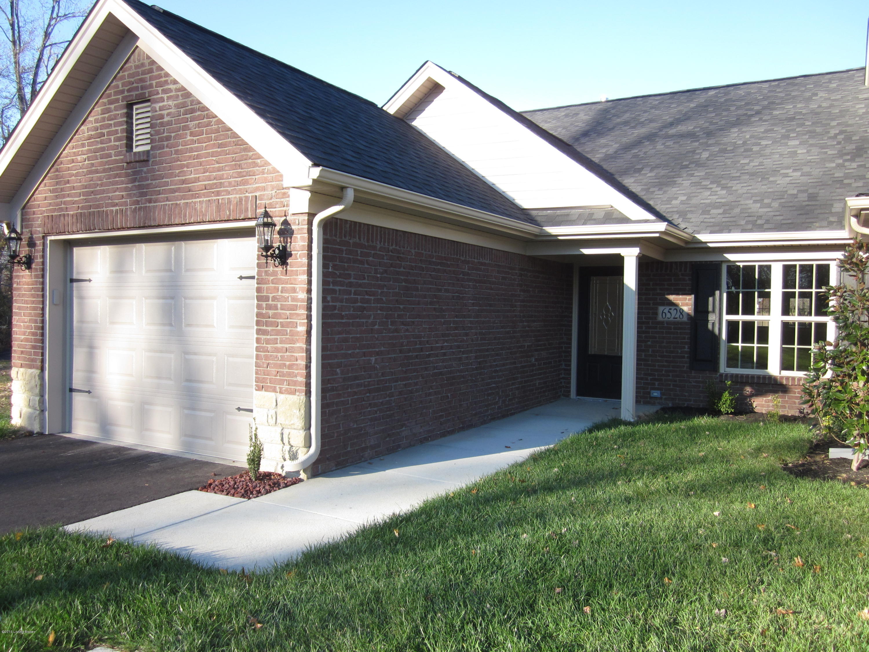 6528 Renate Road Louisville, KY 40291 - Photo 1 of 21 2015-11-22 17.02.16