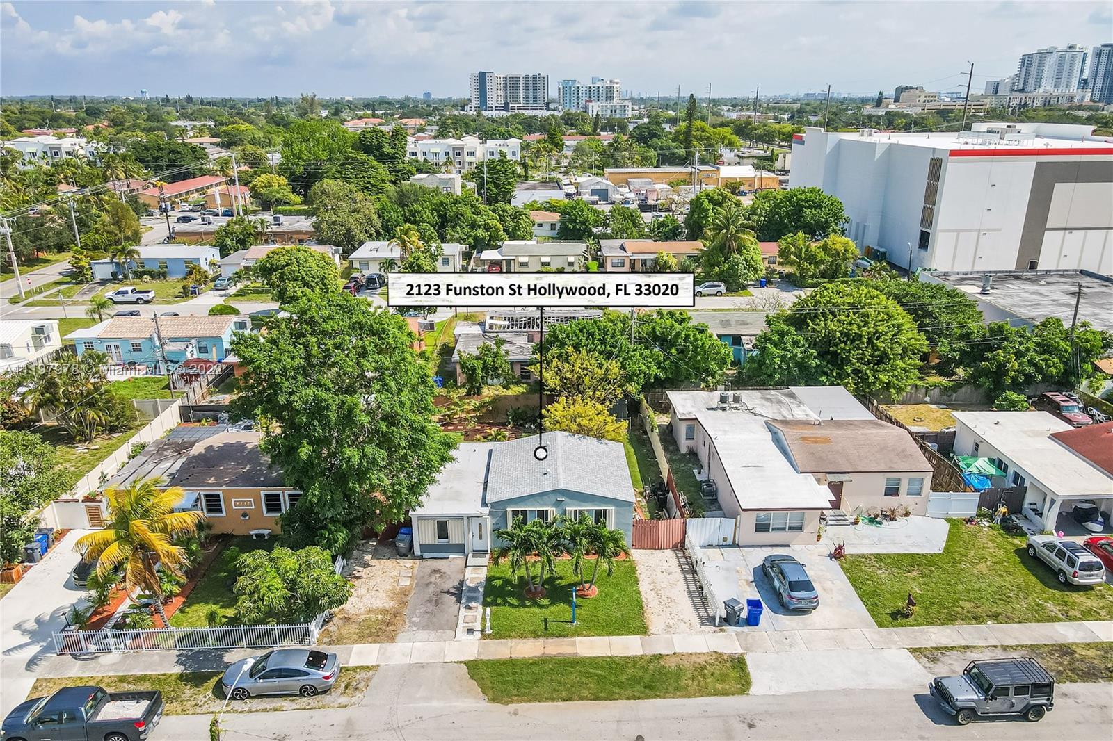 2123 Funston Street Hollywood, FL 33020 - Photo 30 of 30 an aerial view of multiple house