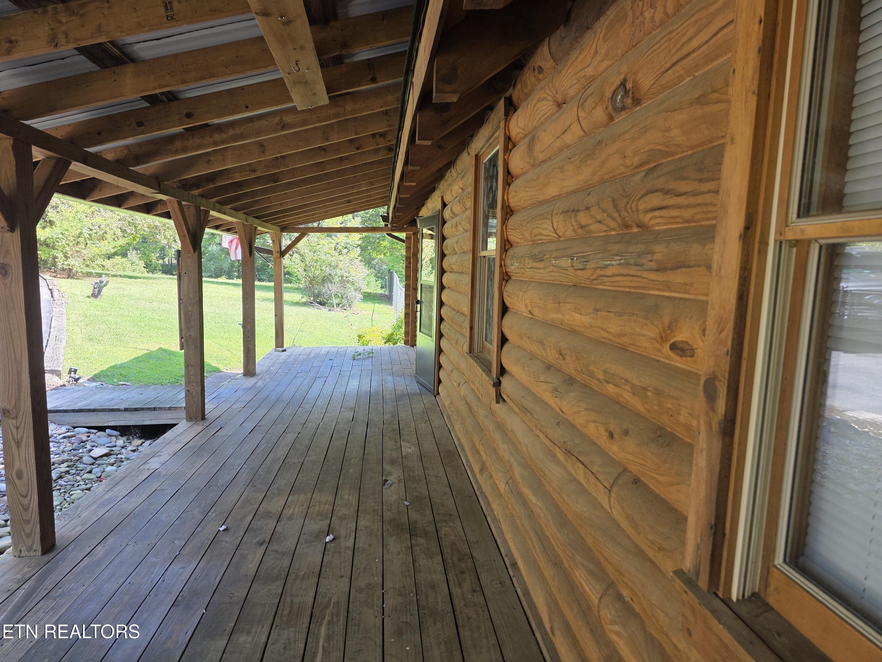 2875 East Walnut Grove Road Sevierville, TN 37876 - Photo 21 of 25 Front porch