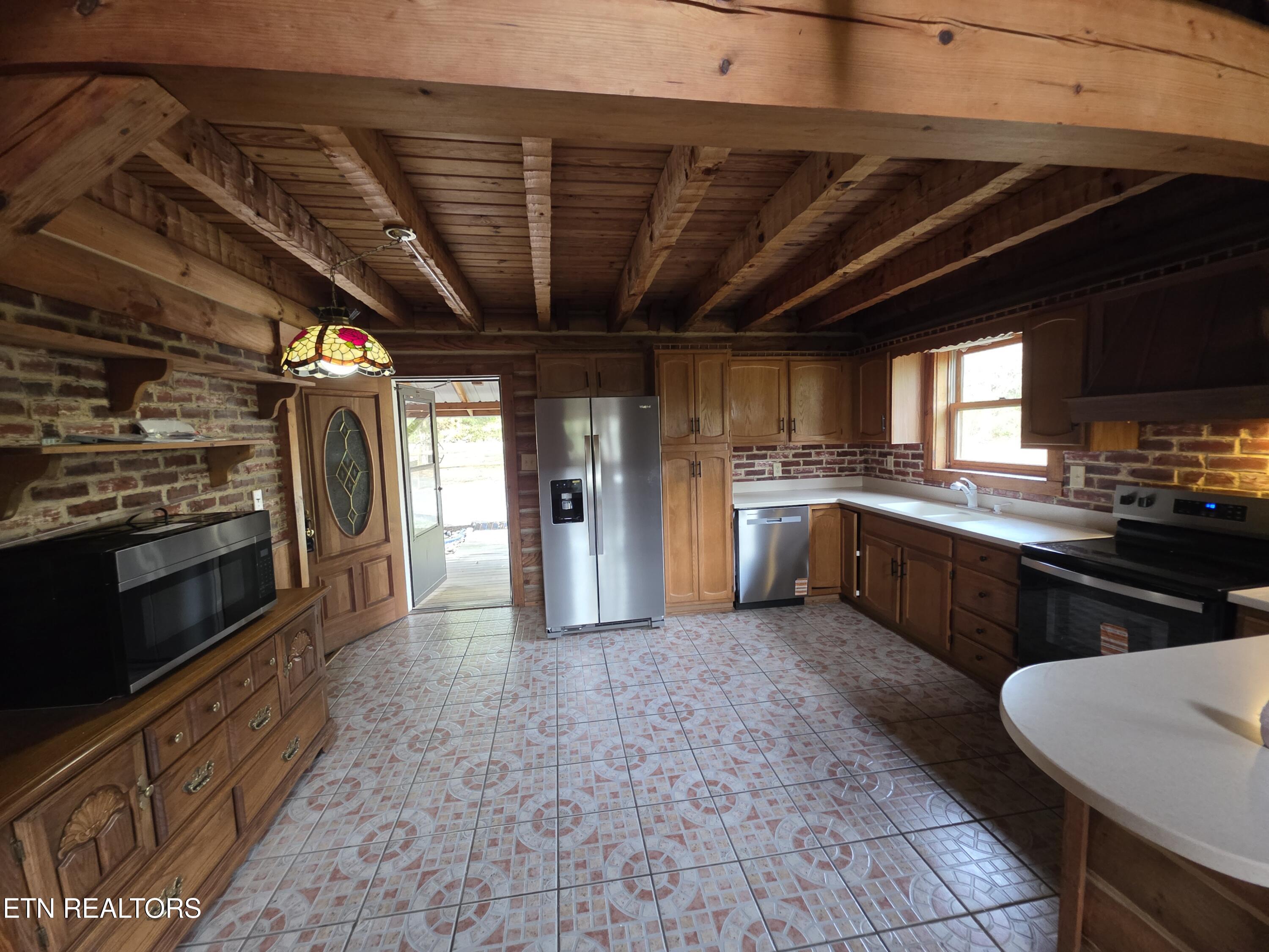 2875 East Walnut Grove Road Sevierville, TN 37876 - Photo 25 of 25 NEW kitchen