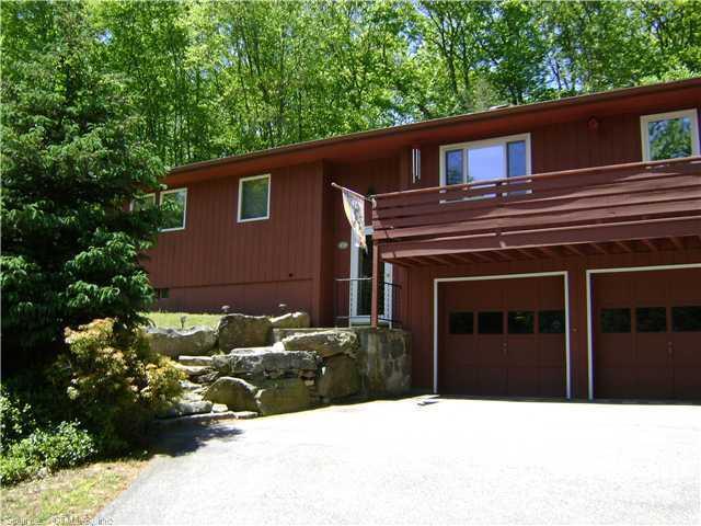 11 Yeomans Road Columbia, CT 06237 - Photo 1 of 1 Exterior Front.