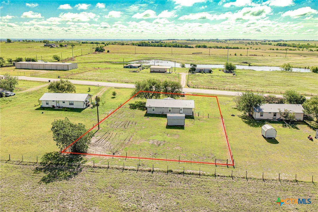 3300 State Highway 95 Shiner, TX 77984 - Photo 22 of 26 a view of an ocean