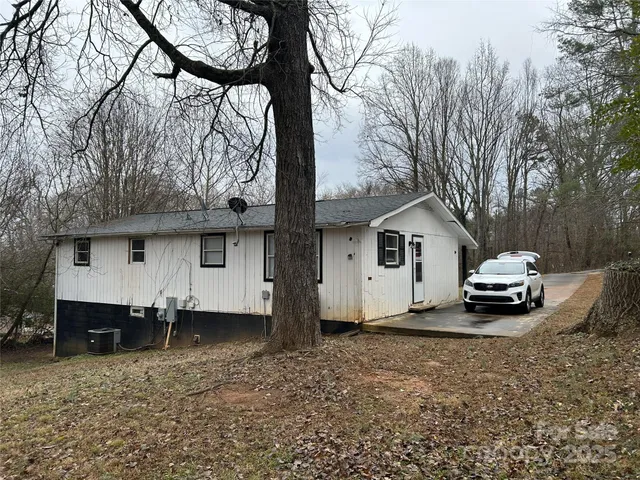 $215,000 | 259 Seitz Drive, Forest City, NC 28043