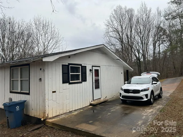 $215,000 | 259 Seitz Drive, Forest City, NC 28043