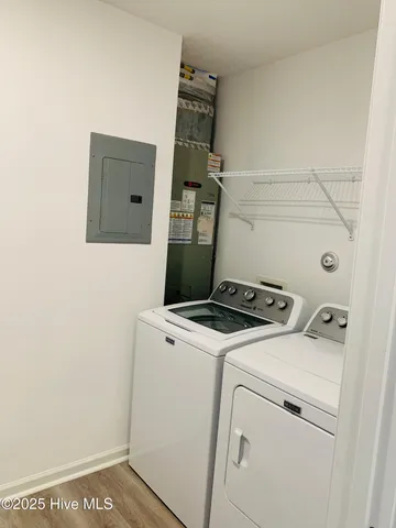 $1,675 | 4142 Breezewood Drive, Unit 201, Wilmington, NC 28412