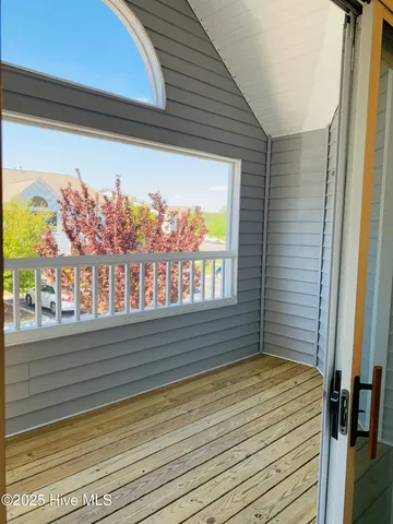 $1,675 | 4142 Breezewood Drive, Unit 201, Wilmington, NC 28412