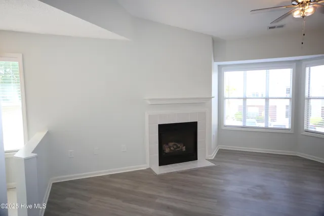 $1,675 | 4142 Breezewood Drive, Unit 201, Wilmington, NC 28412