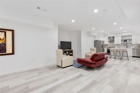 $880,000 | 4290 Canterbury Walk Drive, Duluth, GA 30097