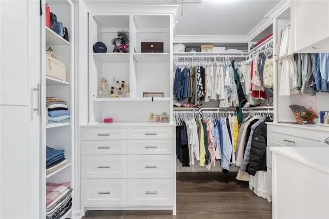 $880,000 | 4290 Canterbury Walk Drive, Duluth, GA 30097