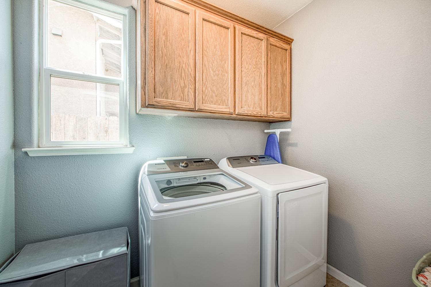 2184 East Duff Avenue Reedley, CA 93654 - Photo 21 of 52 Gallery Image 21