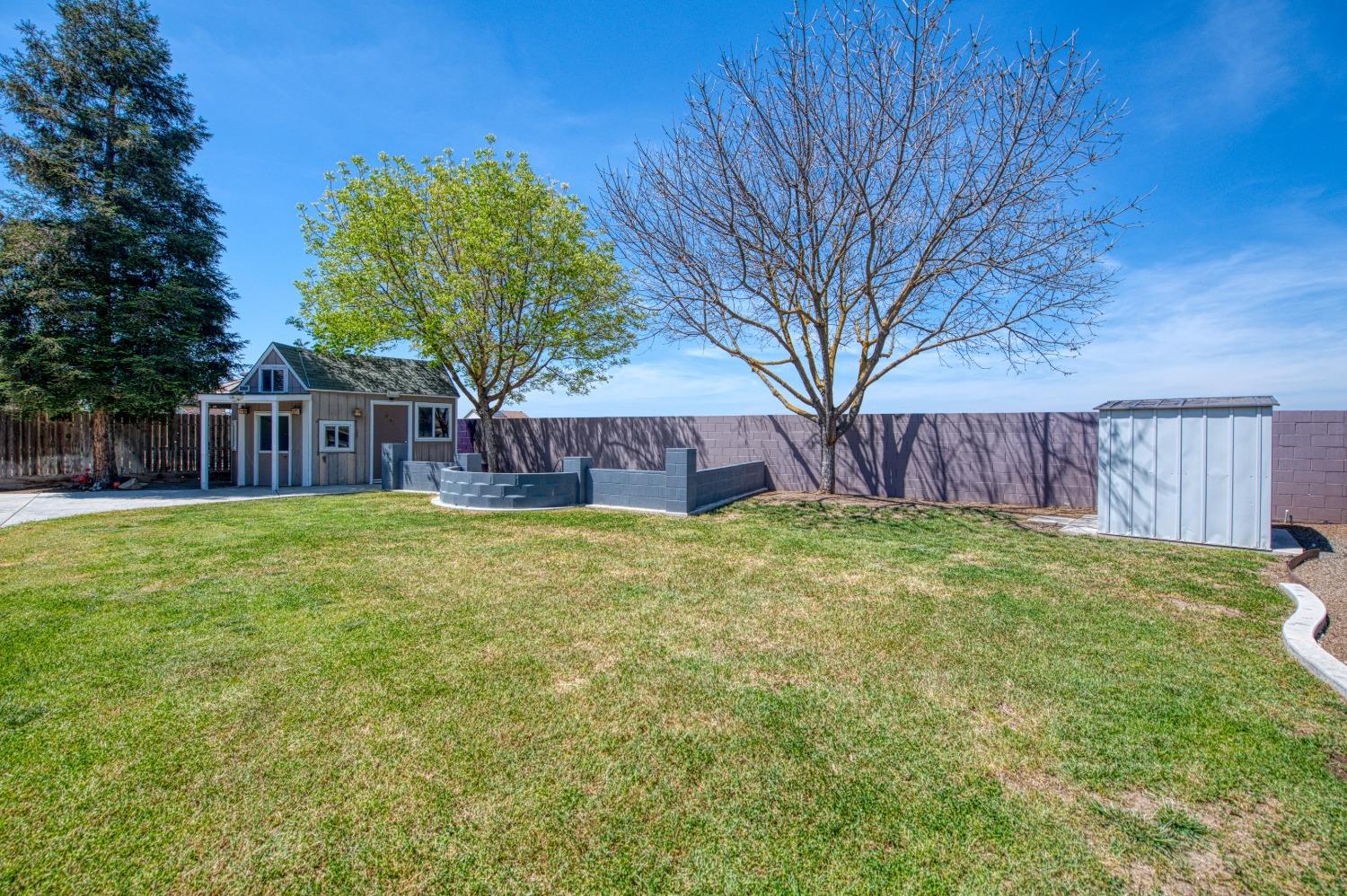 2184 East Duff Avenue Reedley, CA 93654 - Photo 33 of 52 Gallery Image 33