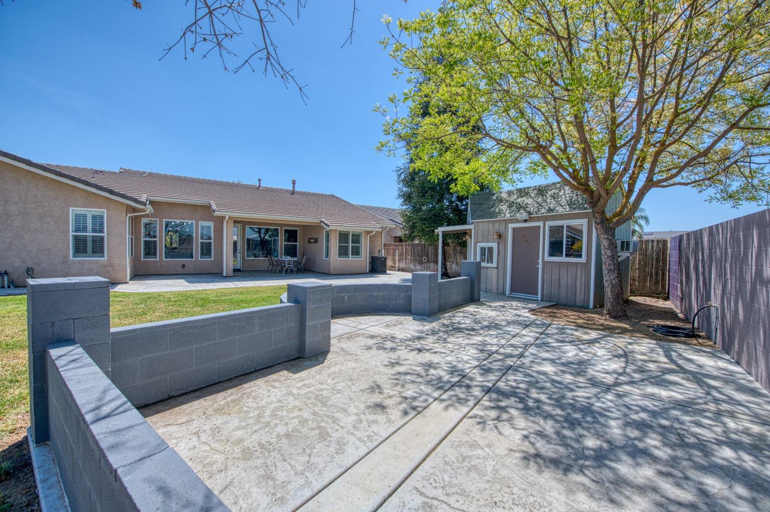 2184 East Duff Avenue Reedley, CA 93654 - Photo 35 of 52 Gallery Image 35