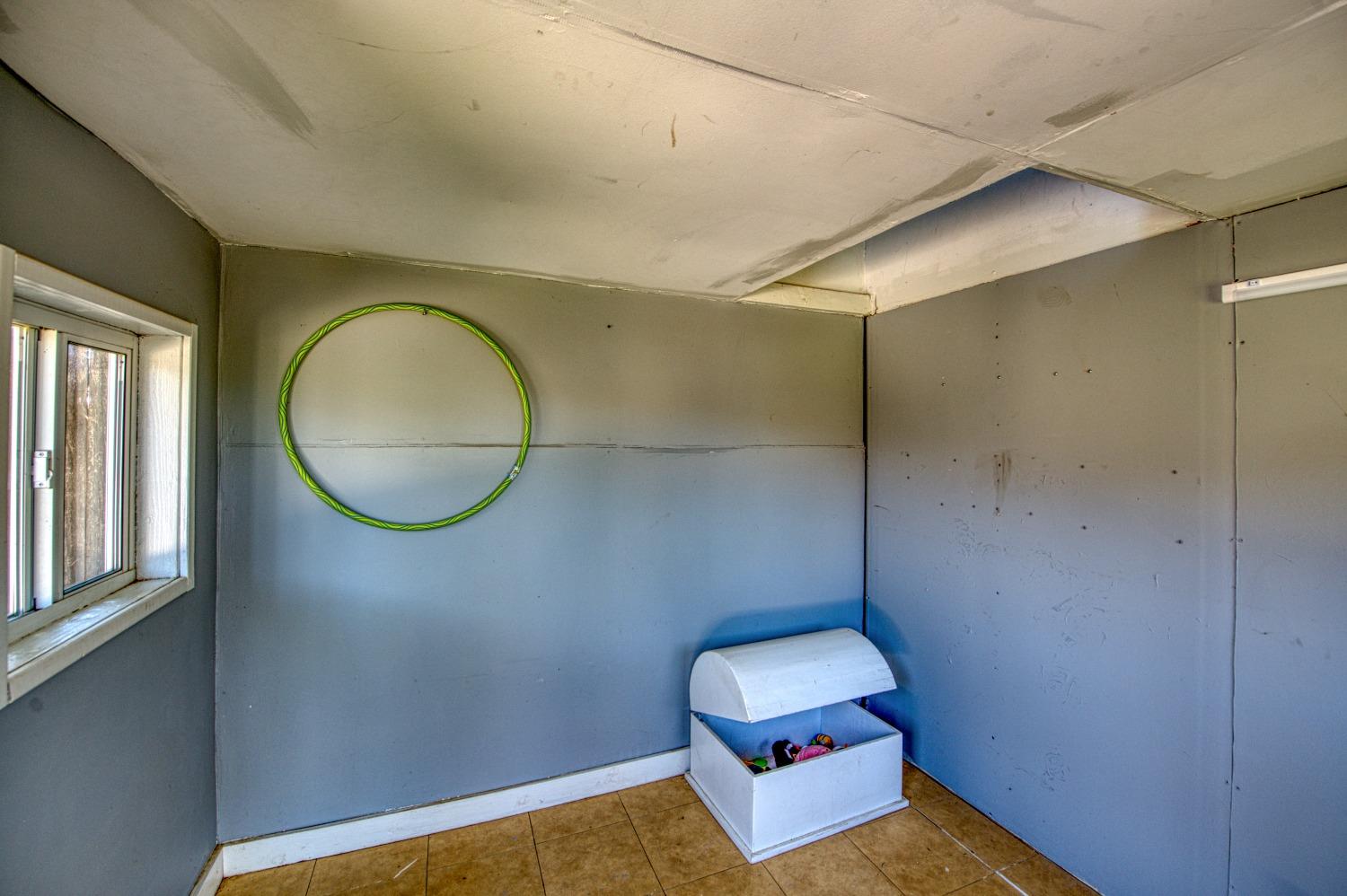 2184 East Duff Avenue Reedley, CA 93654 - Photo 38 of 52 Gallery Image 38