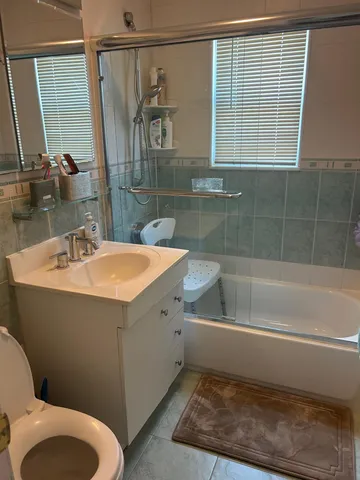 $799,000 | 87-47 256th Street | Floral Park