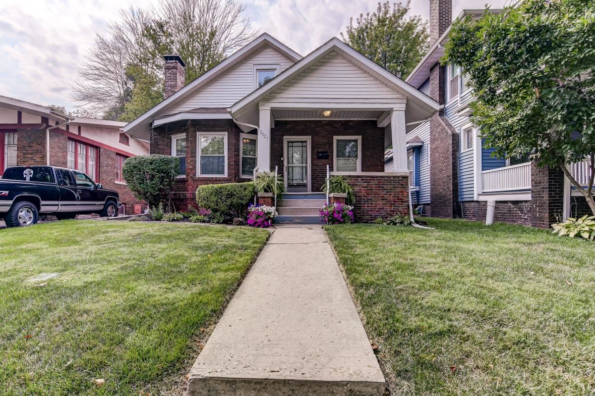 2021 South 5th Street Springfield, IL 62703 - Photo 3 of 35