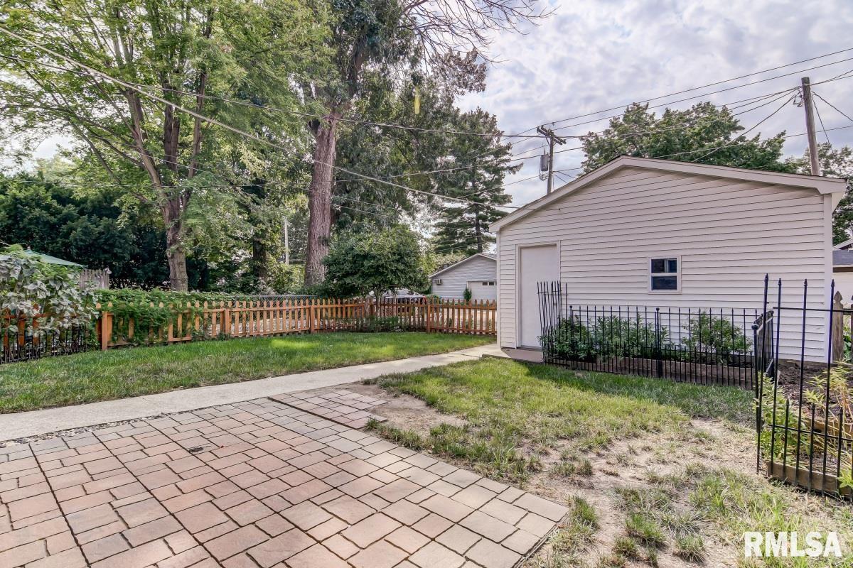 2021 South 5th Street Springfield, IL 62703 - Photo 33 of 35
