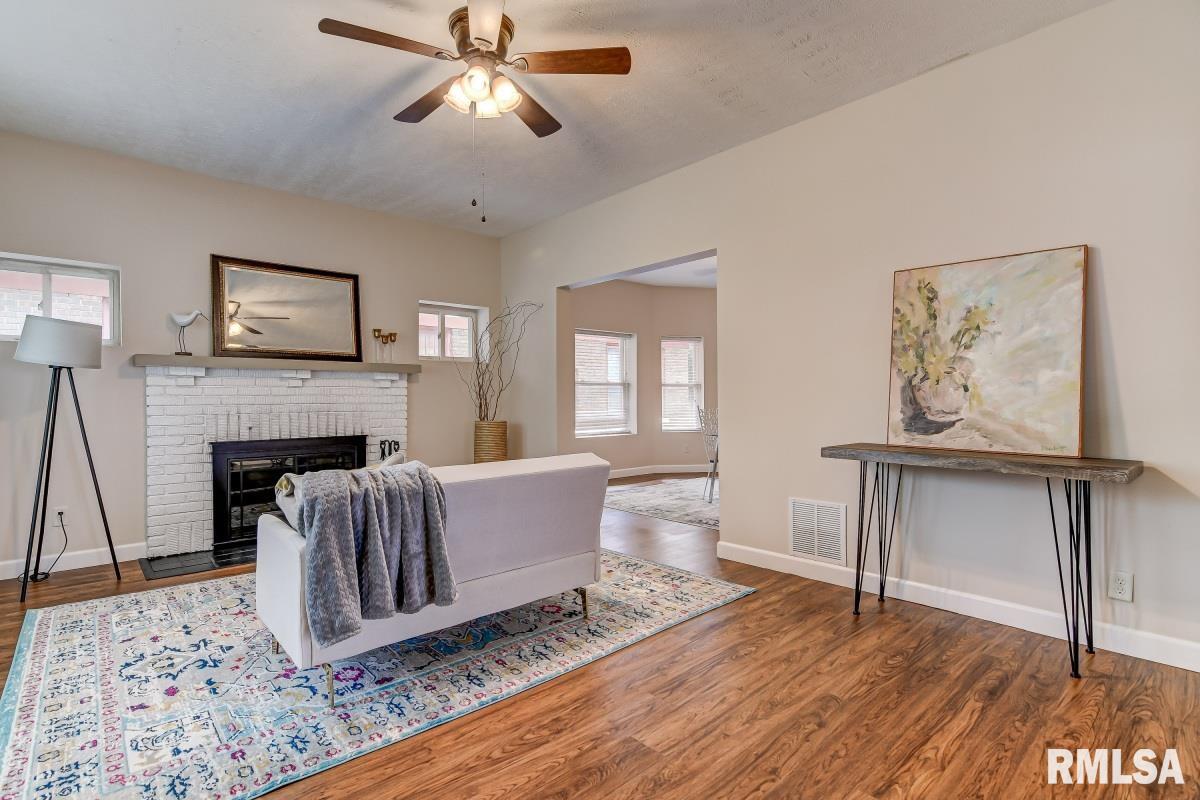 2021 South 5th Street Springfield, IL 62703 - Photo 7 of 35