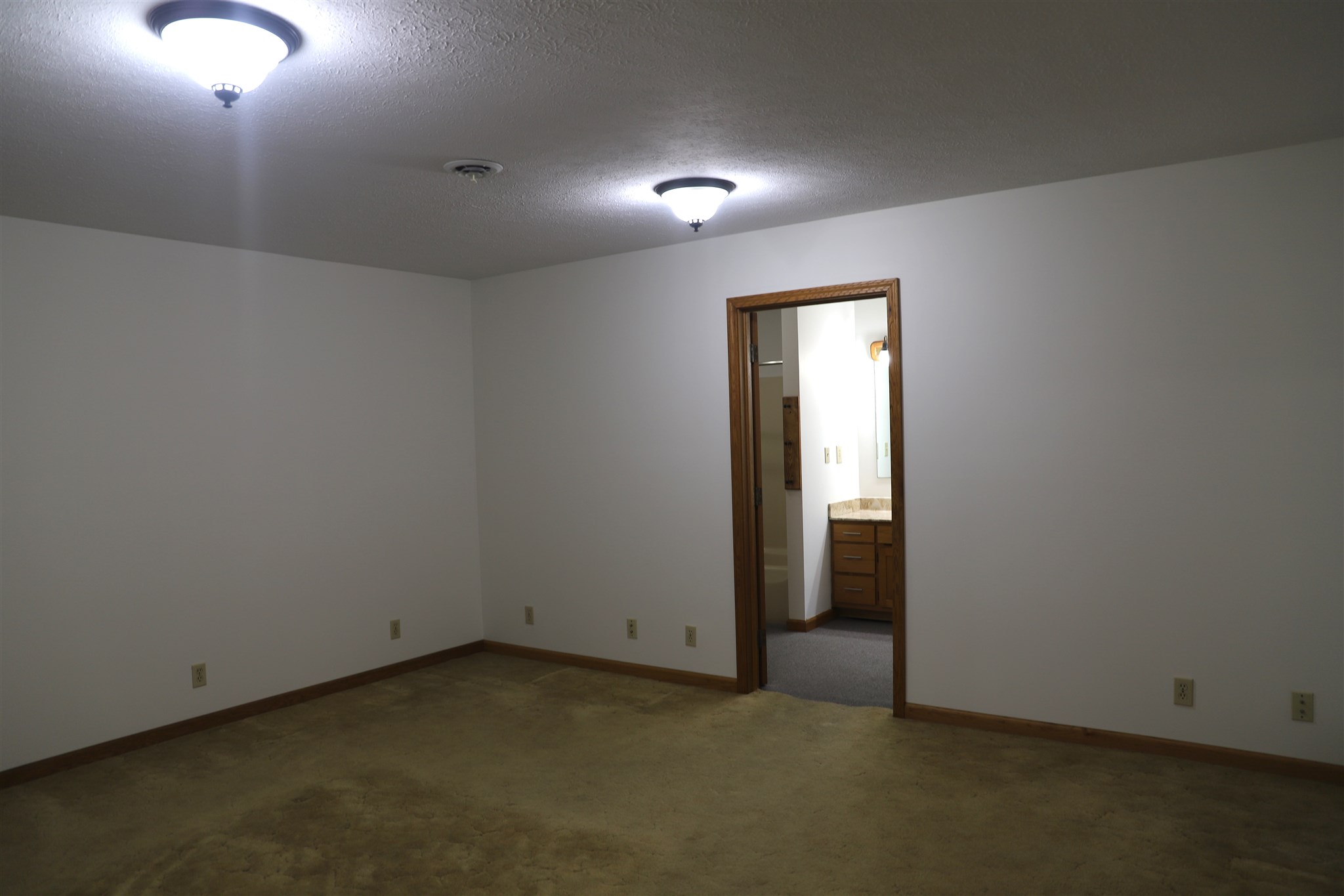 1017 South Meridian Road Mitchell, IN 47446 - Photo 14 of 26